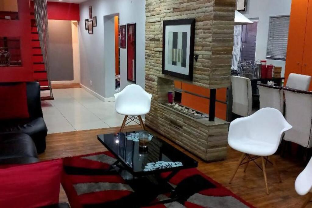Spacious Holiday Home Cape Town Luaran gambar