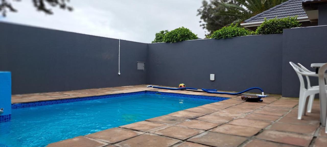 Spacious Holiday Home Cape Town Luaran gambar