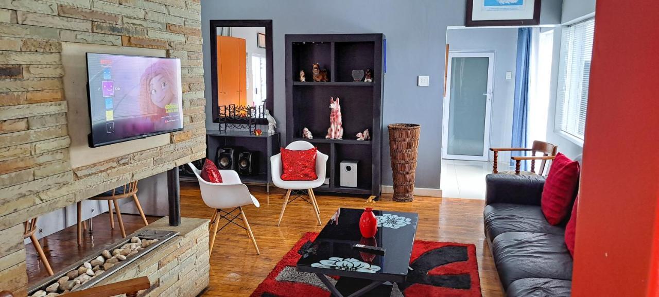 Spacious Holiday Home Cape Town Luaran gambar